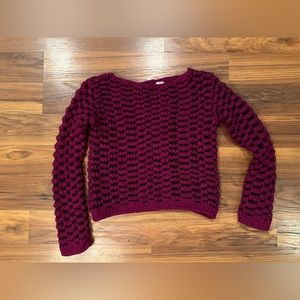 100 percent wool vintage sweater small